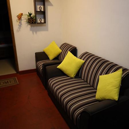 Max Safari Villa Udawalawe Buitenkant foto